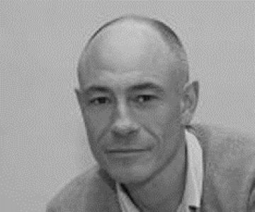 Photo de l’auteur : <h3>L’auteur</h3> <p>Philippe Bigot forme et supervise des coachs-consultants professionnels et accompagne depuis près de 30 ans des dirigeants, des managers, des équipes et des organisations en s'appuyant sur le modèle coaching orienté solution®, qu'il a développé à partir des travaux du modèle de Palo-Alto, de l’approche « solution focus » et plus largement de la démarche pluridisciplinaire qui est la sienne : psychologie, philosophie, sociologie. Il est membre titulaire de la Société française de coaching (SFCoach®) et a été président de son Comité d'Accréditation et de Déontologie.</p>